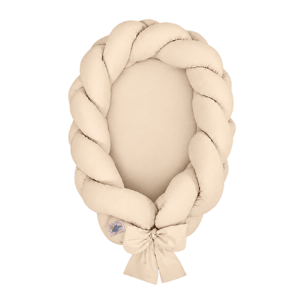 Tresséa — Nid bébé tressé.
